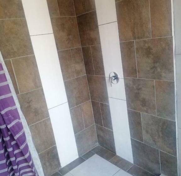 بنسيون Cooperville