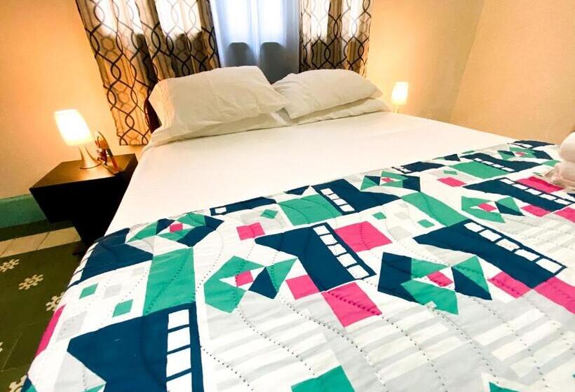 تختخواب و صبحانه Mansion Bahia Manga