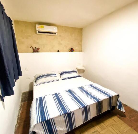 تختخواب و صبحانه Mansion Bahia Manga