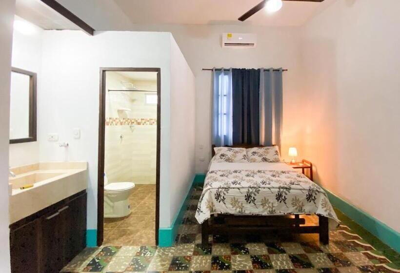 تختخواب و صبحانه Mansion Bahia Manga