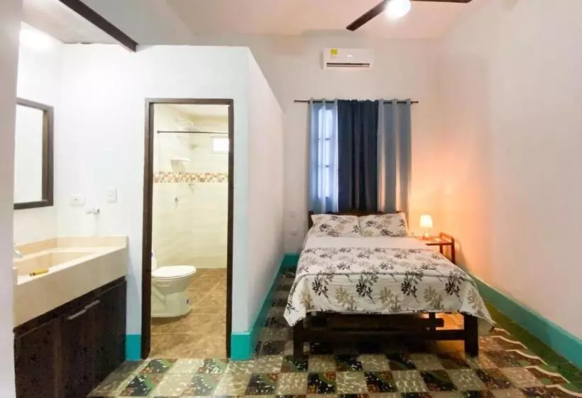 تختخواب و صبحانه Mansion Bahia Manga