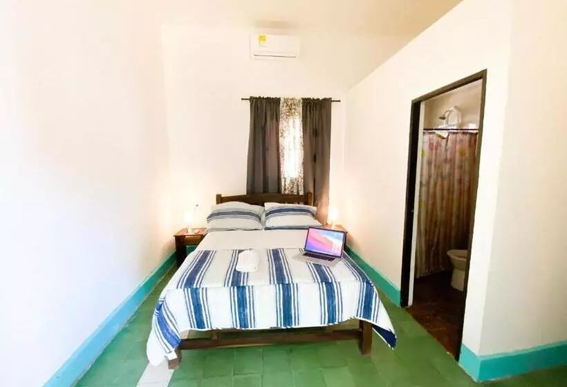 تختخواب و صبحانه Mansion Bahia Manga