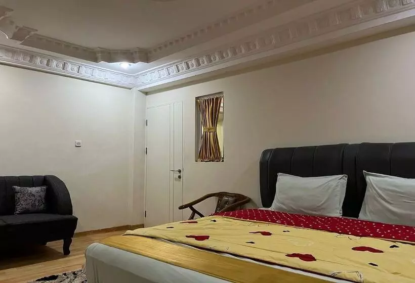 Capital O 94156 Hotel Gemudi Gold Islami