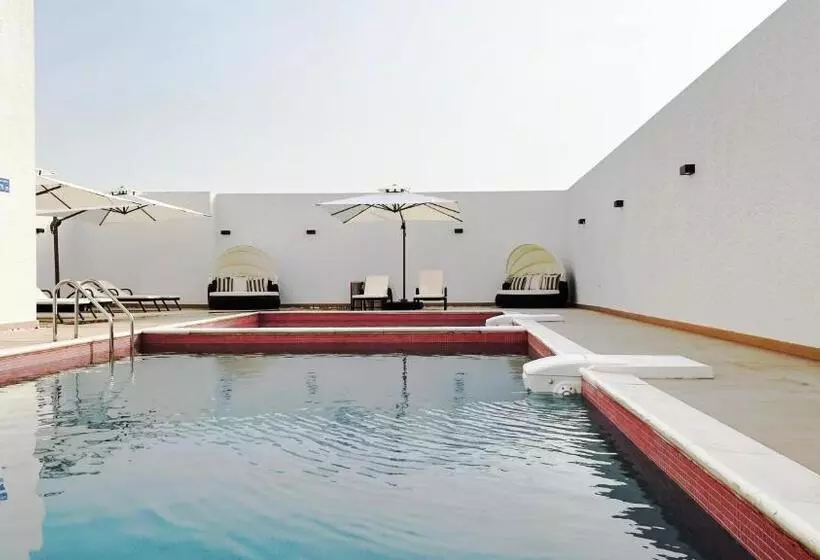 هتل Terminal Inn By Edar City Centre