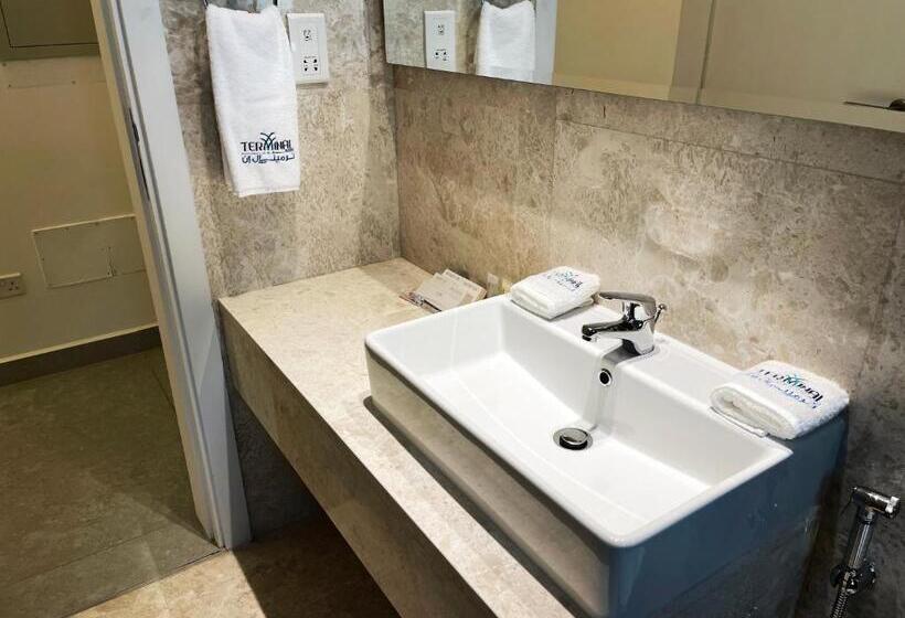 هتل Terminal Inn By Edar City Centre