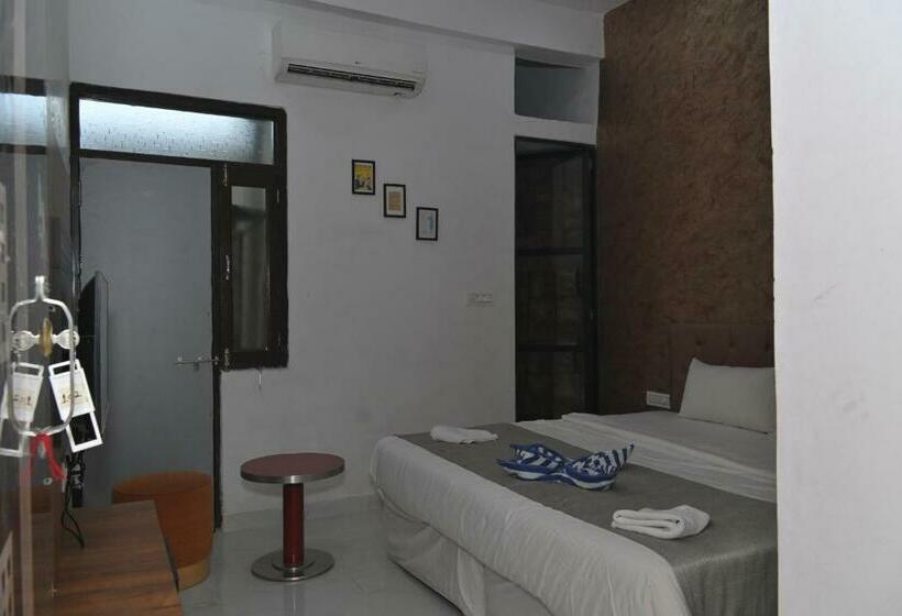 בית מלון כפרי Apni Haveli