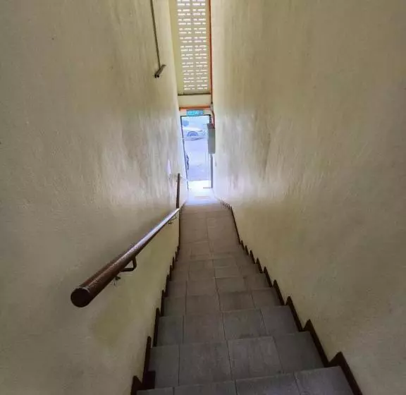 Hotel Lth