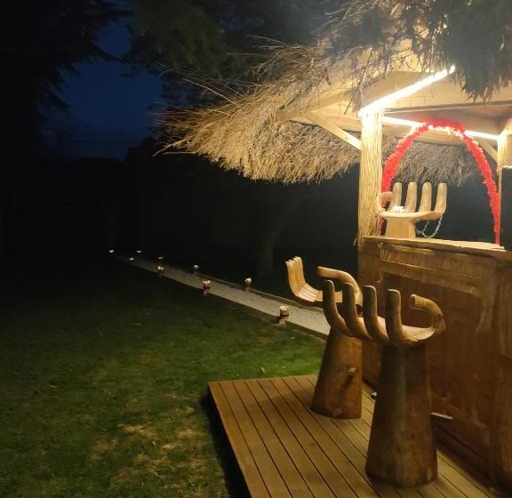 Bed and Breakfast Le Quart D Heure Americain