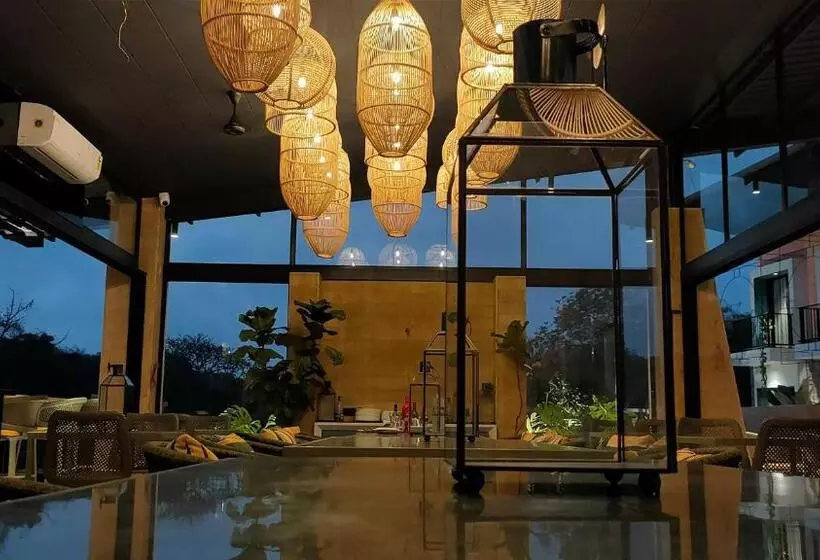 ホテル East India House