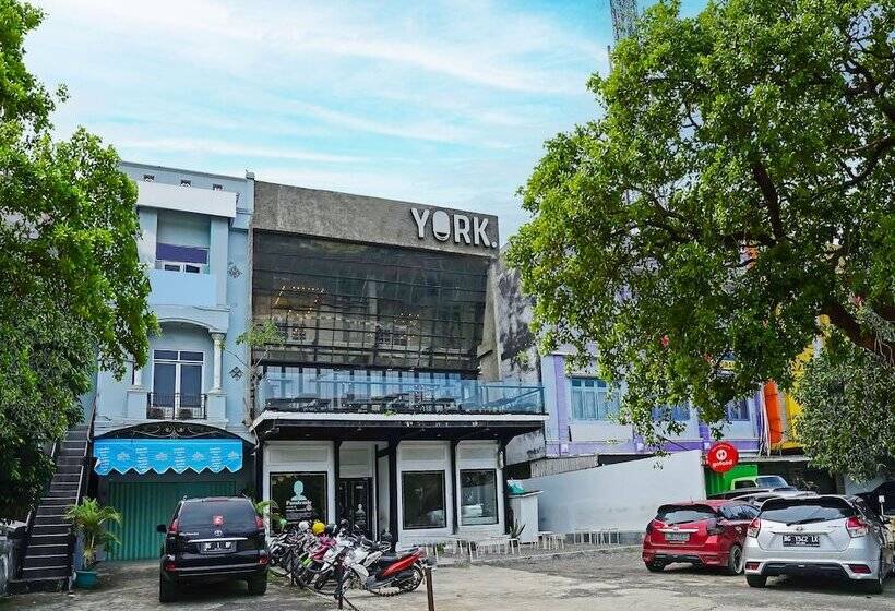 酒店 Spot On 91751 Chetindo Kost