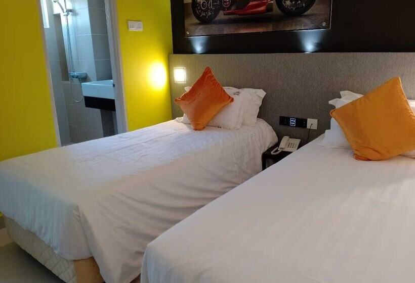 ホテル Tunas Resort Port Dickson