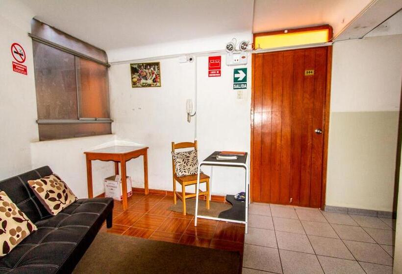 Pensjonat T Ika Guest House