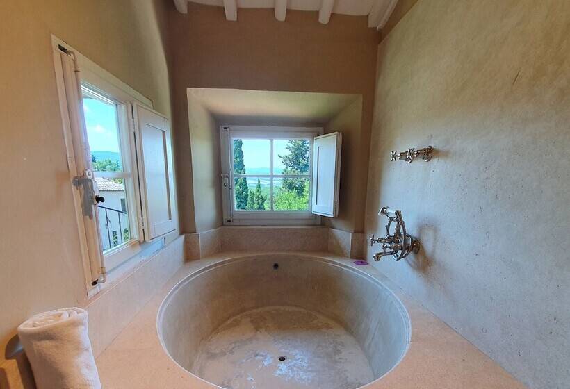 Castello Di Fonterutoli Wine Resort