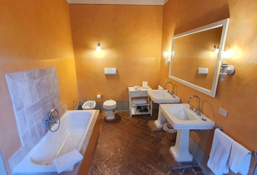 Castello Di Fonterutoli Wine Resort