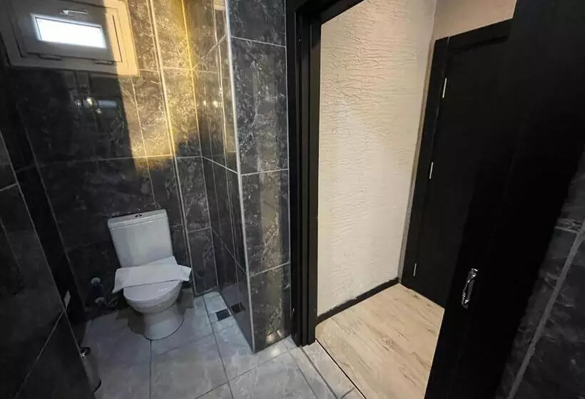 Saffron Hotel Old City