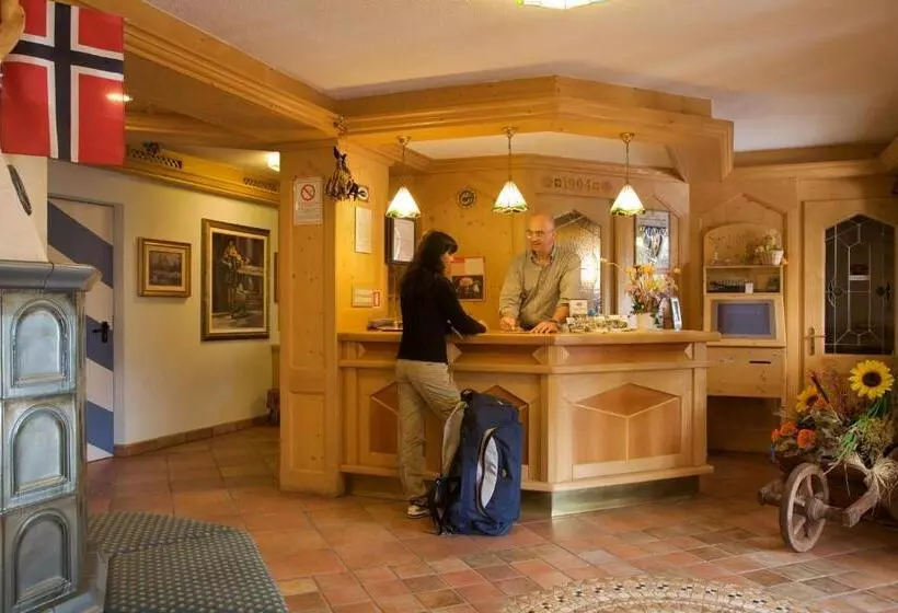 ホテル Albergo Bellaria