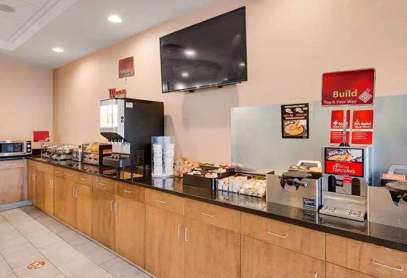 ホテル Best Western Plus Atrium Inn & Suites
