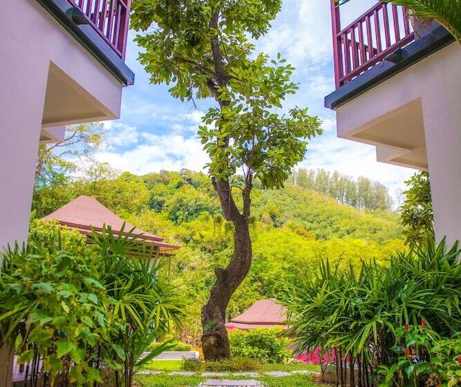 호텔 Crystal Wild Resort Panwa Phuket