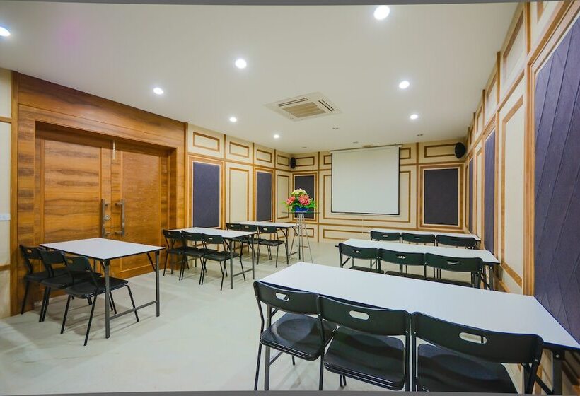 호텔 Crystal Wild Resort Panwa Phuket