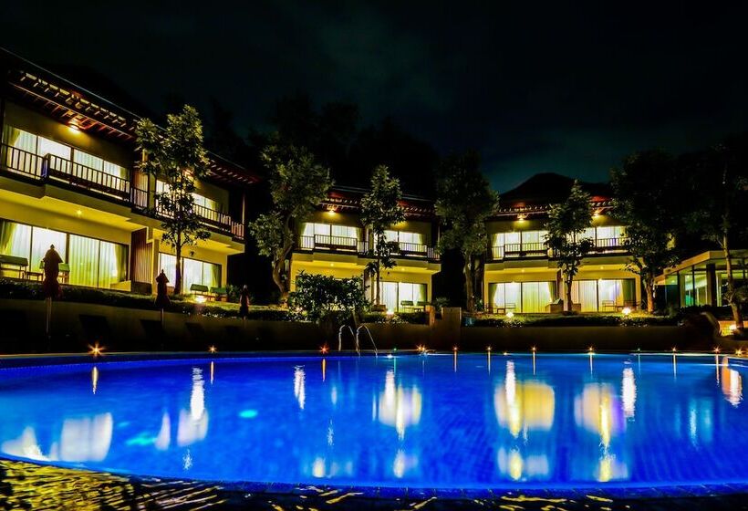 호텔 Crystal Wild Resort Panwa Phuket