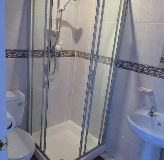 هتل Duthus Lodge Guest House