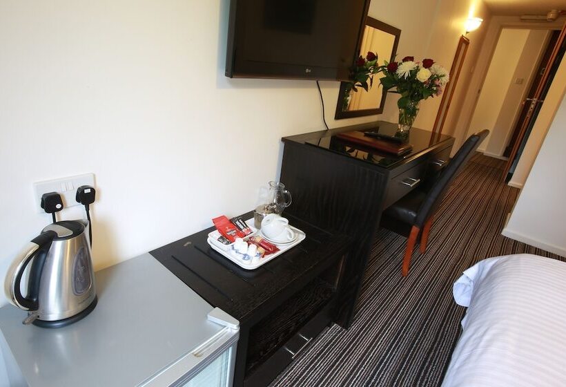 בית מלון כפרי Ewenny Farm Guest House