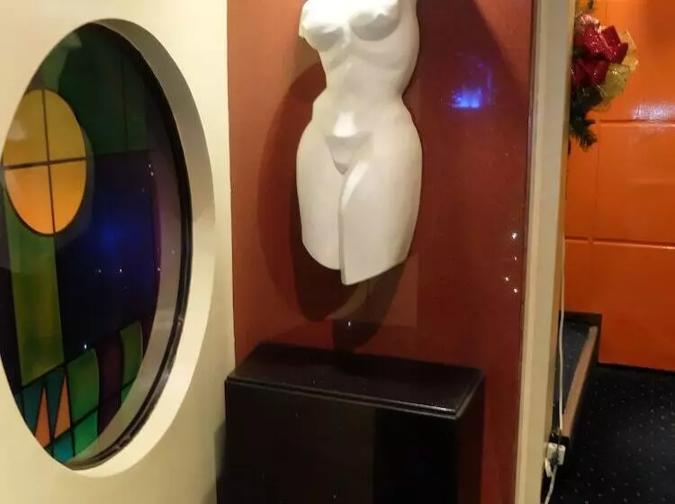 Отель Fields Walking Street