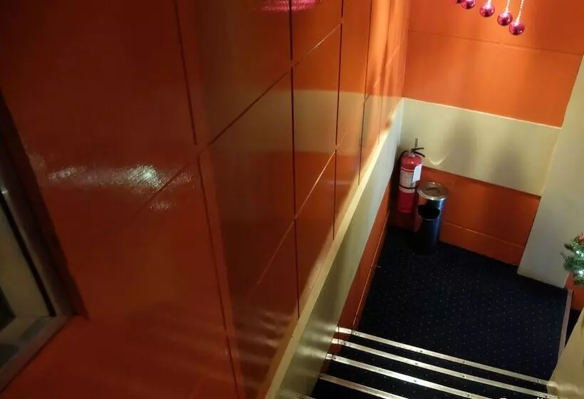 Отель Fields Walking Street