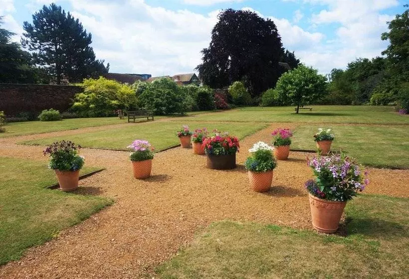 هتل Greyfriars Lodge Canterbury