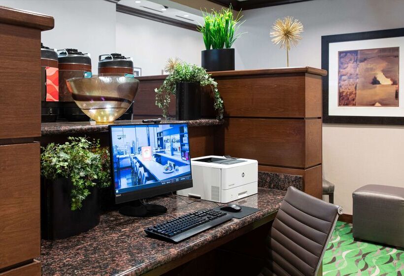 Отель Homewood Suites By Hilton Odessa