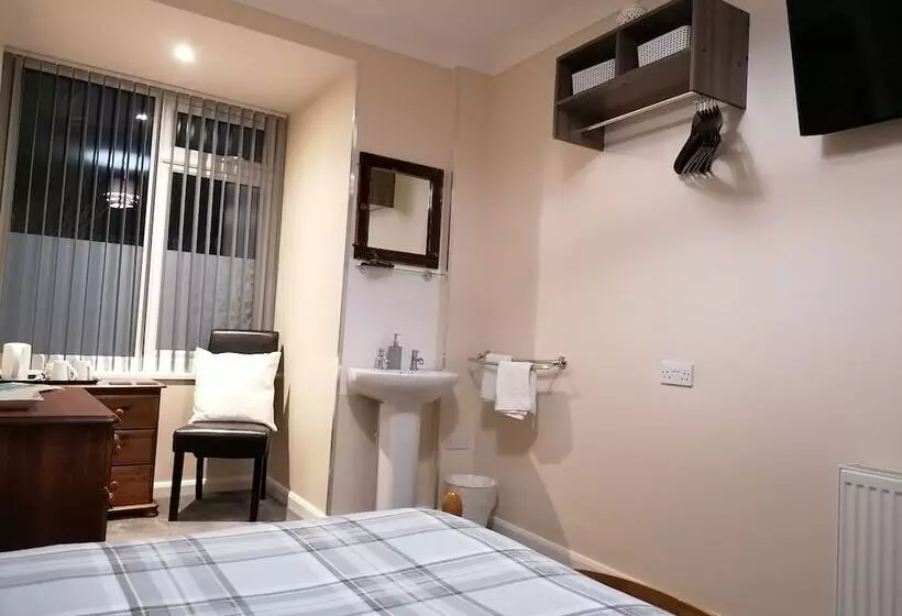 Hotel Pensalda Guest House