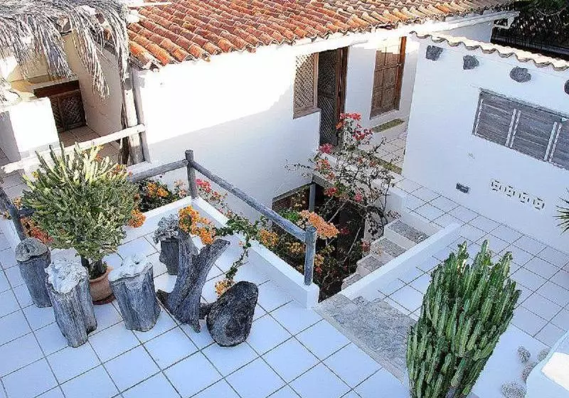 هتل Posada Malibu