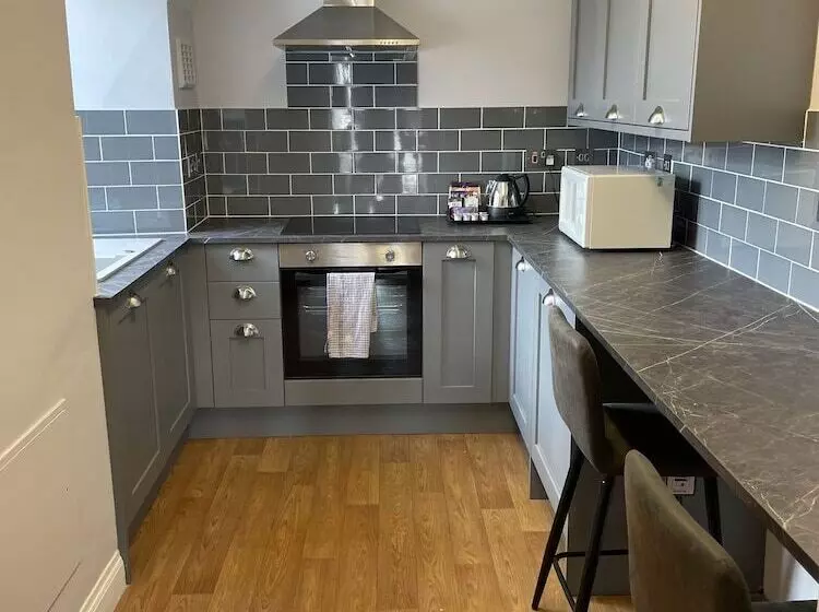 فندق ريفى Canterbury Cathedral Lodge