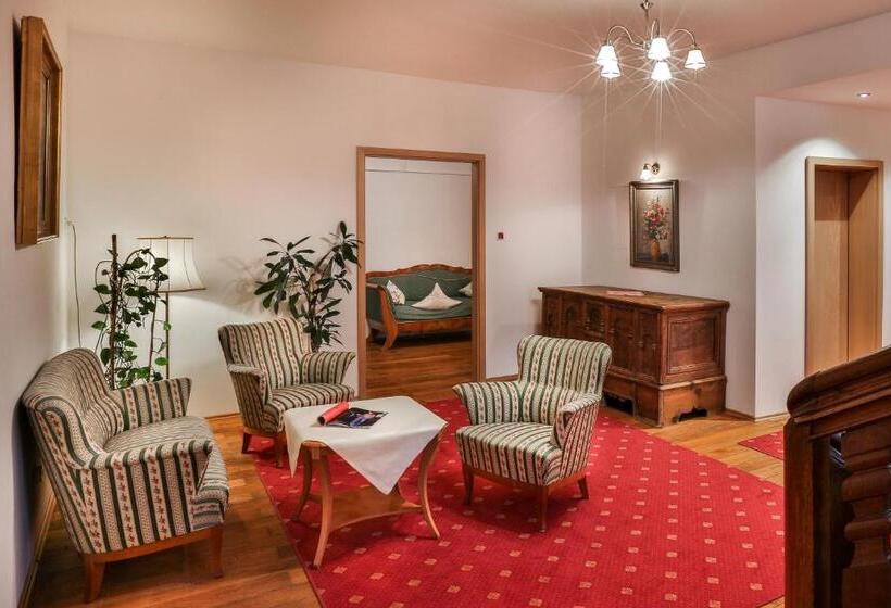 酒店 Schiffmeister