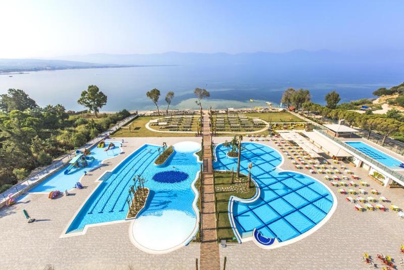 فندق Liberty Kuşadası   All Inclusive