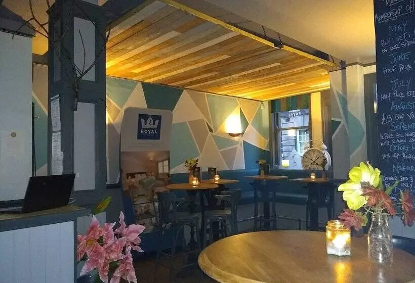 The Royal Hotel And Bar