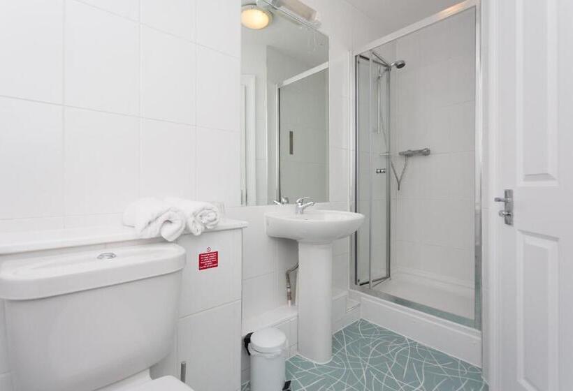 The Royal Hotel And Bar