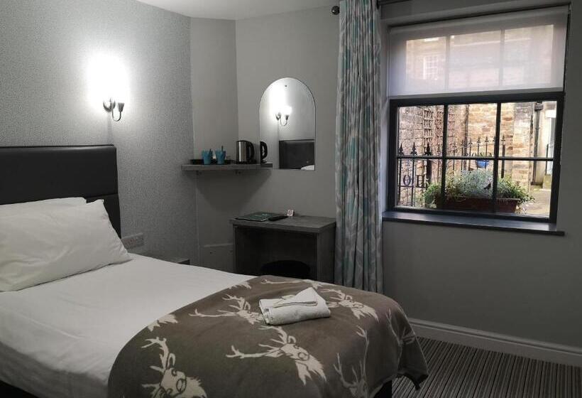 The Royal Hotel And Bar