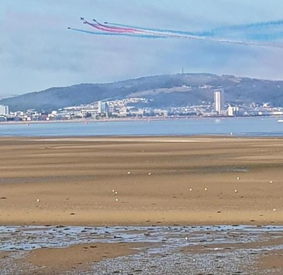 Hotel Tides Reach Guest House