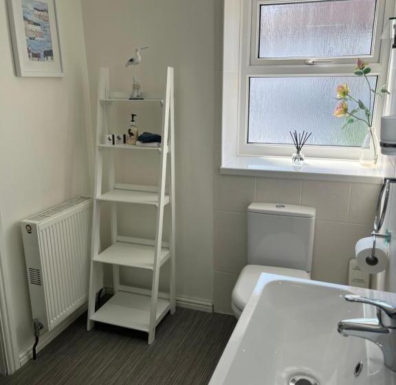 Hotel Tides Reach Guest House