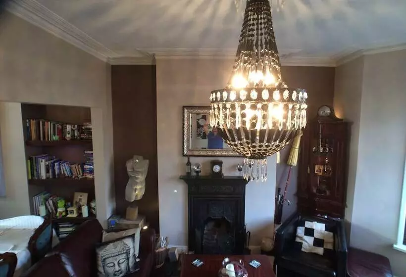 هتل Ty Rosa Rooms