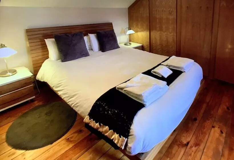 هتل Ty Rosa Rooms