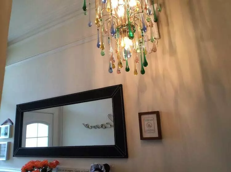 هتل Ty Rosa Rooms