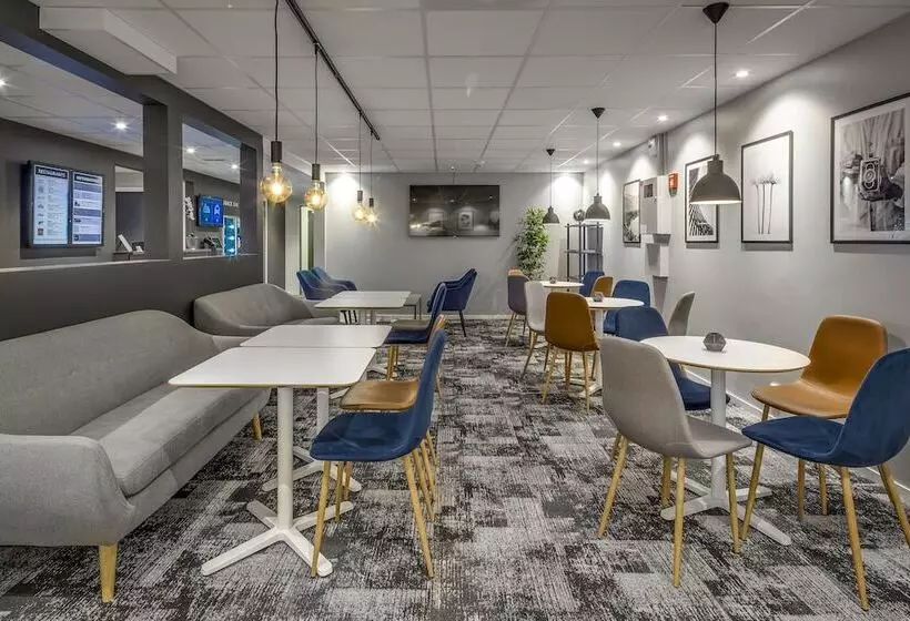 בית מלון כפרי Vindeus