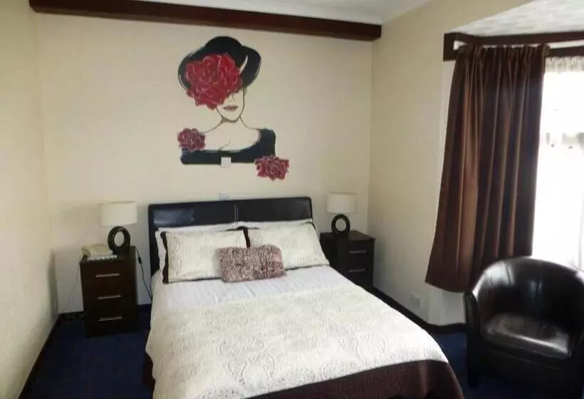 בית מלון כפרי Woodlands