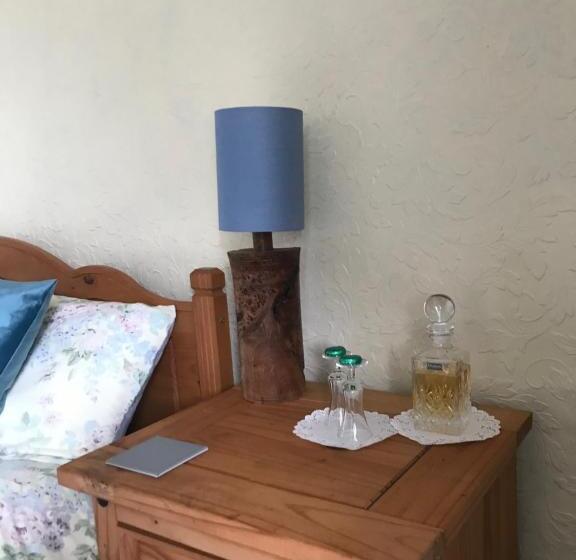 بنسيون Seamore House