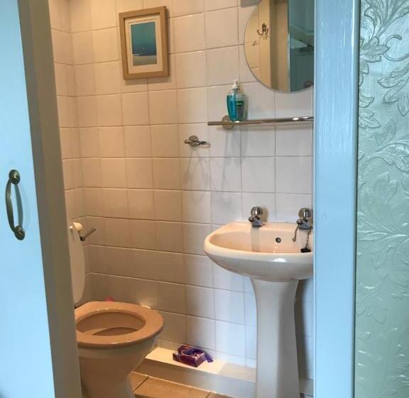 بنسيون Seamore House