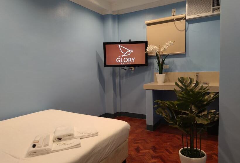 Glory Hotel Cubao