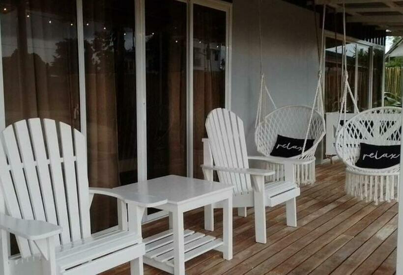 Hotel Angels Bed And Breakfast Sipalay City By Reddoorz