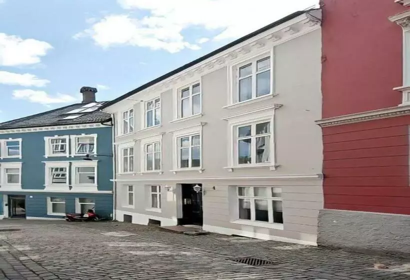 Majatalo Keybutler Central Apartment Dragefjellsbakken